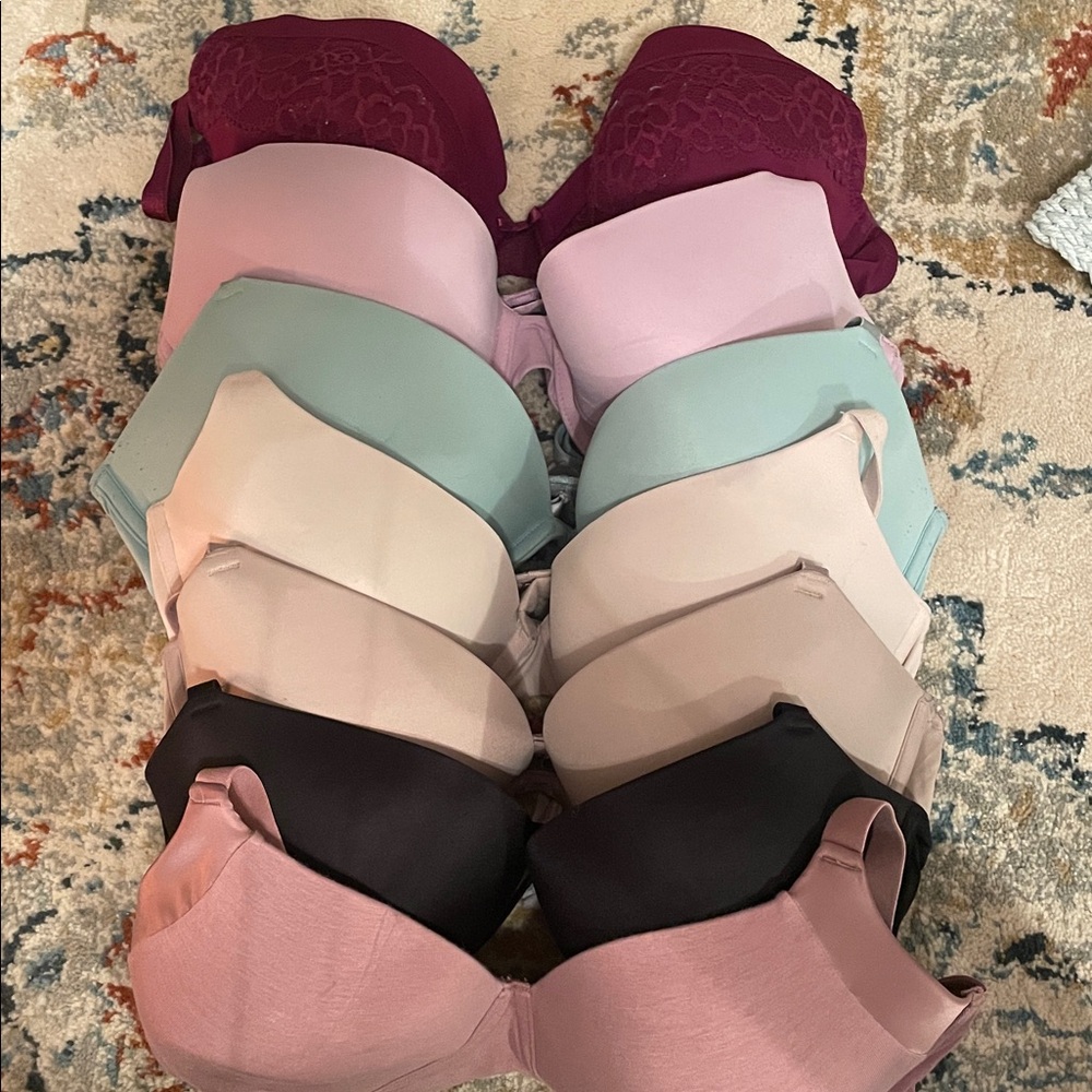 Set of 7 Multicolor Bras